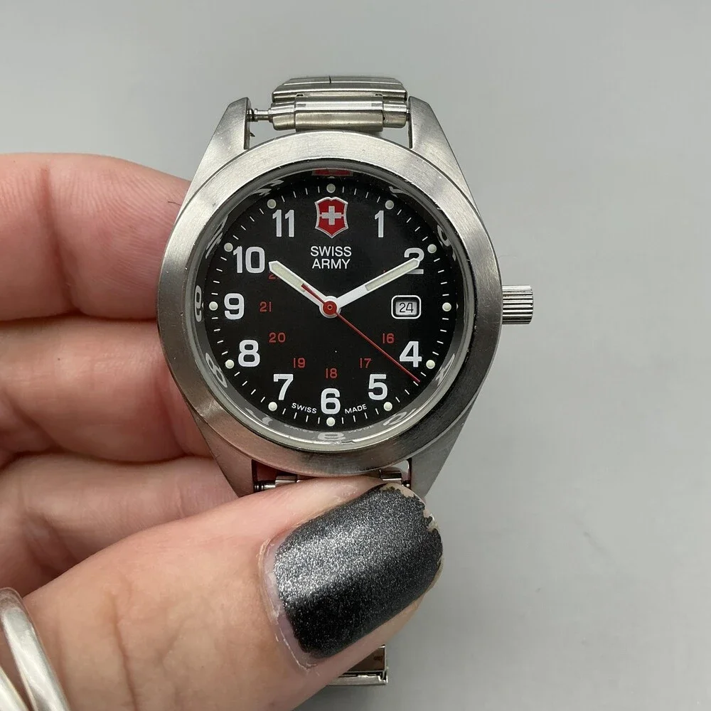 Victorinox Swiss Army Cavalier Mens Watch 34mm Black Dial NON WORKING For Parts